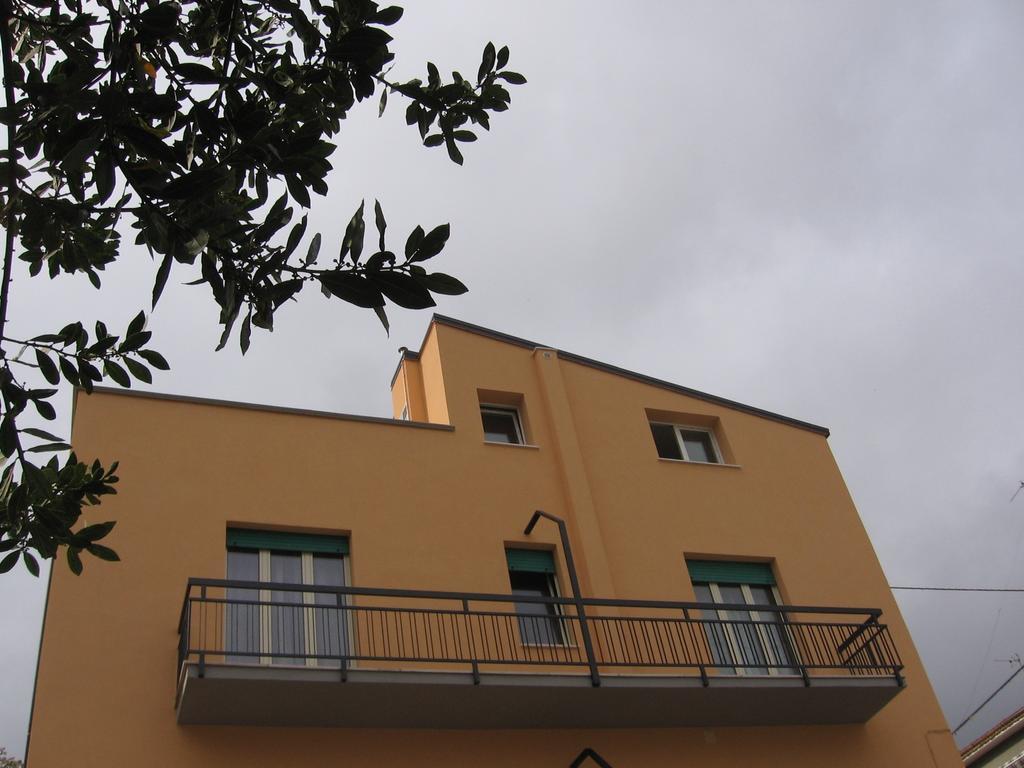 Antonella'S House Apartment Vasto Ruang foto