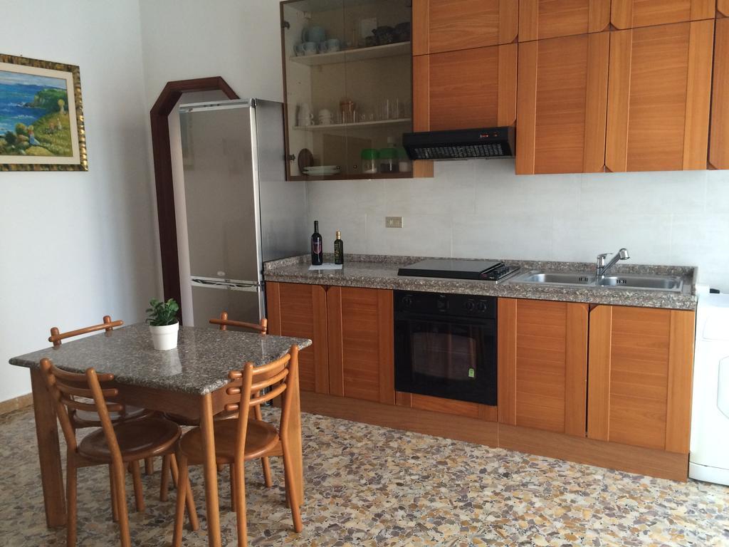 Antonella'S House Apartment Vasto Bagian luar foto