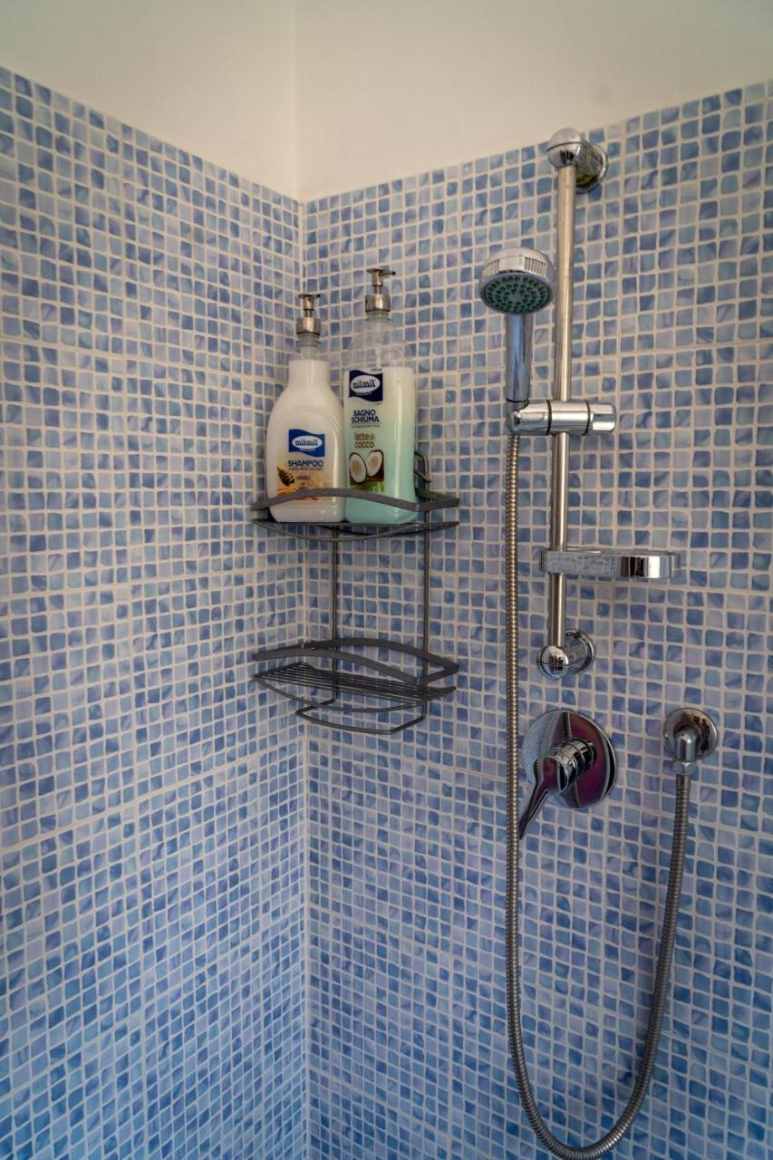 Antonella'S House Apartment Vasto Bagian luar foto