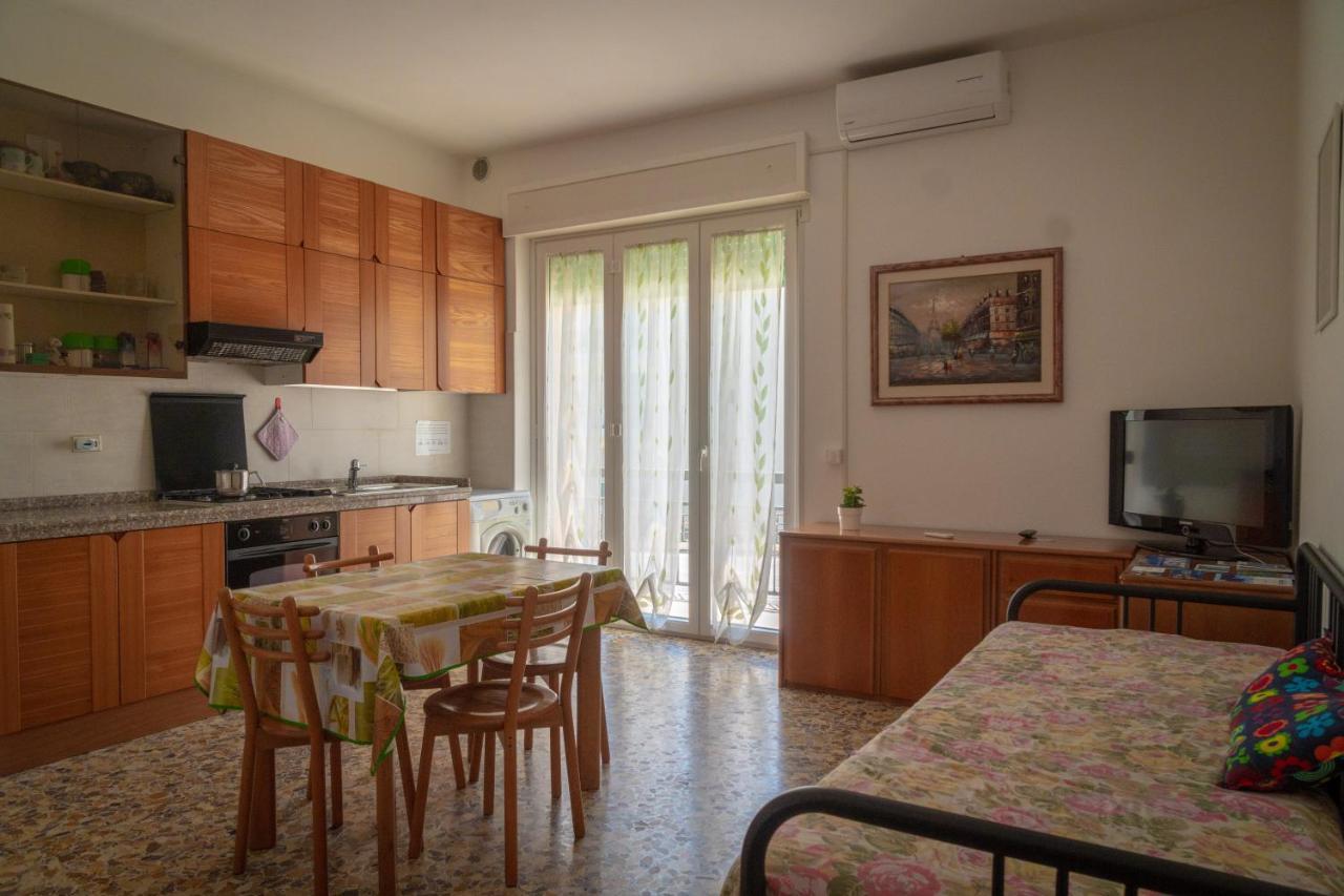 Antonella'S House Apartment Vasto Bagian luar foto